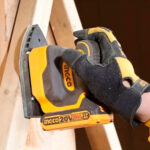 Lijadora de palma triangular 20V - Imagen 2